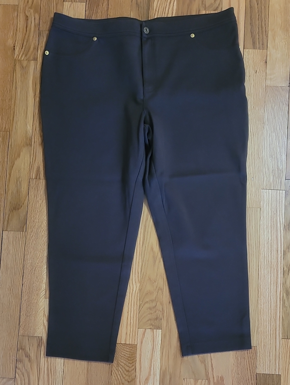 Isaac Mizrahi Brown Stretch Slim Pants